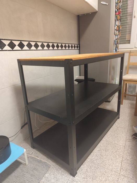 Bancada de trabalho  - IKEA