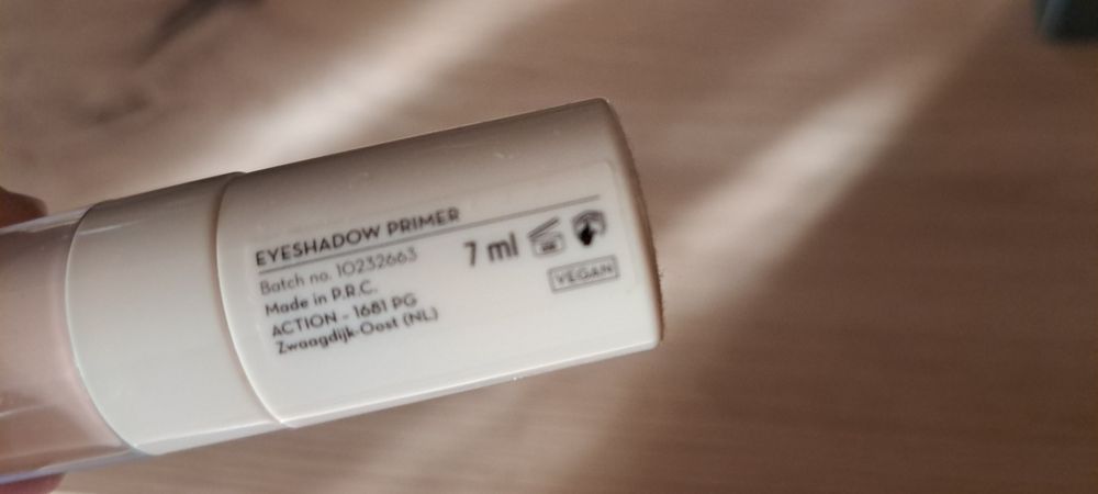 Max&more primer baza pod cienie