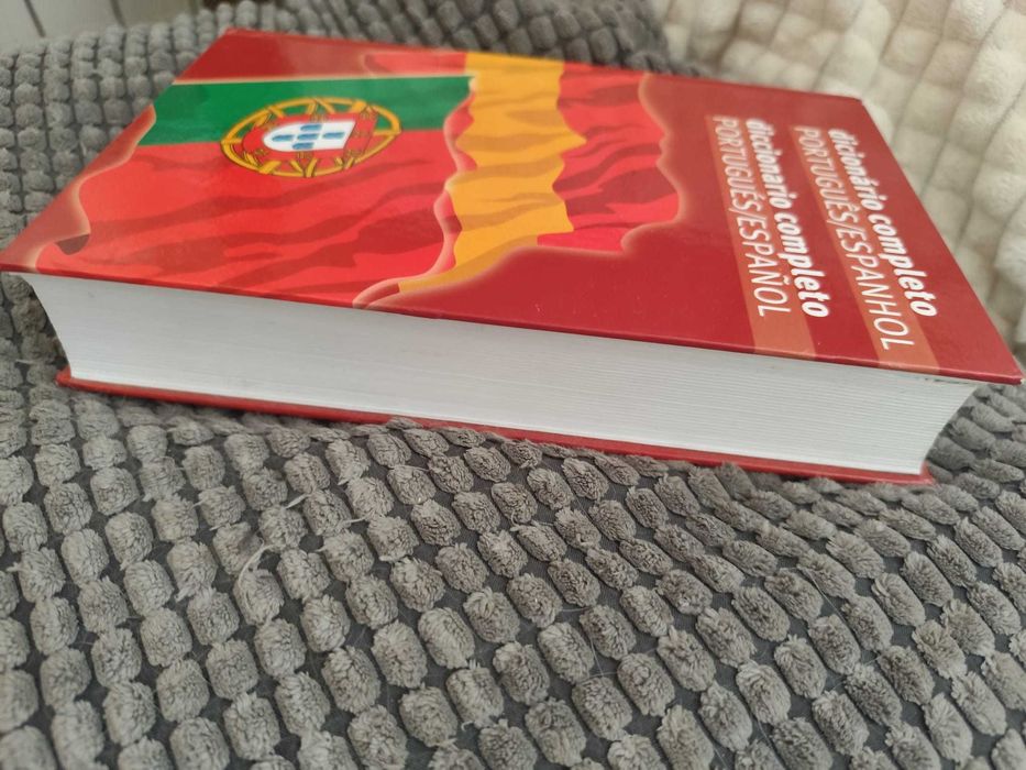 Dicionário completo Português/Espanhol