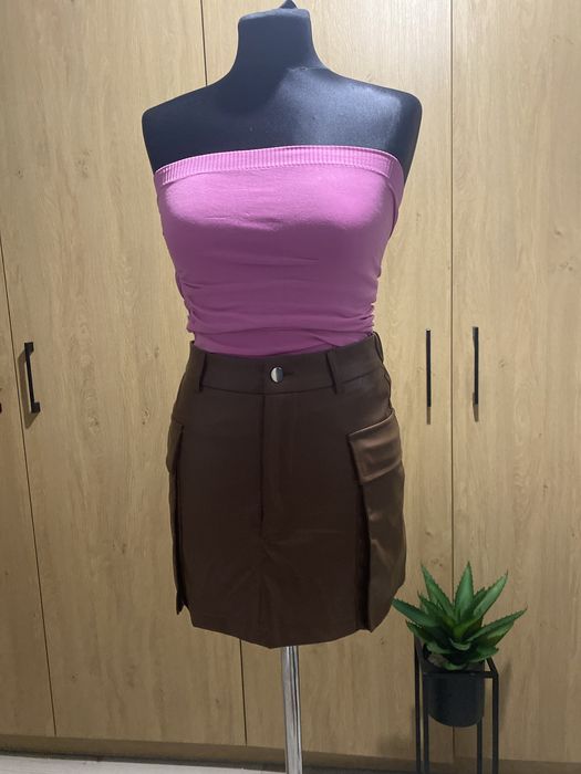 Spódniczka mini s brązowa skóra ekologiczna na gumke kieszonki seksi