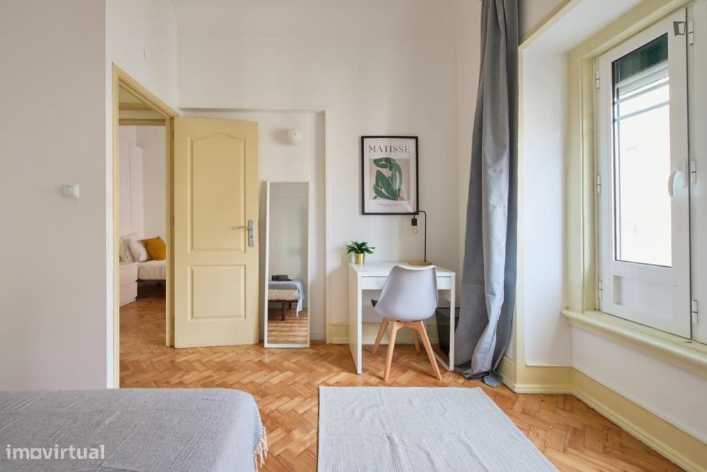 Quarto - localizado em Entrecampos Lisbon
