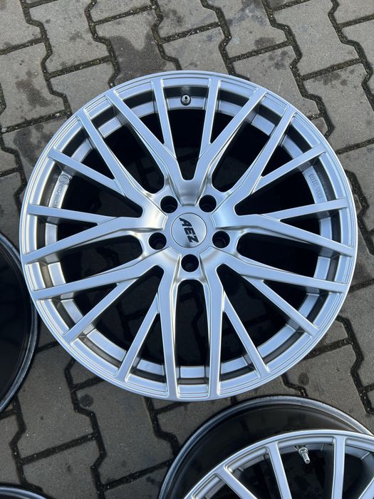 5/112 R19 Audi Q8 , Q7 / BMW X5 , X7 / VW Touareg