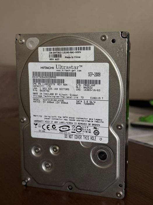 Жорсткий диск 3.5" HDD 1TB Hitachi Ultrastar 7200rpm 32MB SATA II
