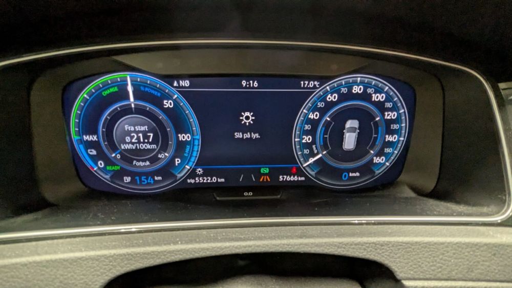 Volkswagen e-Golf 2020 (36 kw/шкіра/дінаудіо/клімат/круіз/лед панель)