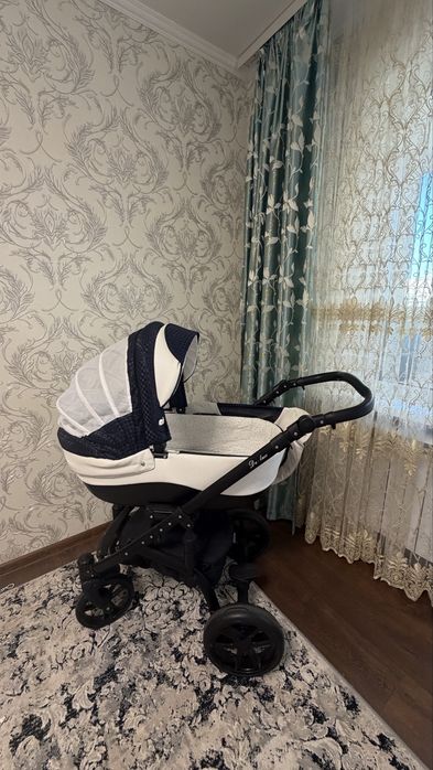 Коляска 2 в 1  De-lux(польский бренд)