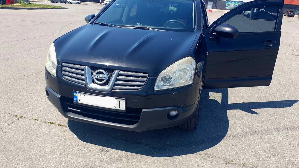 Автомобиль Nissan Qashqai