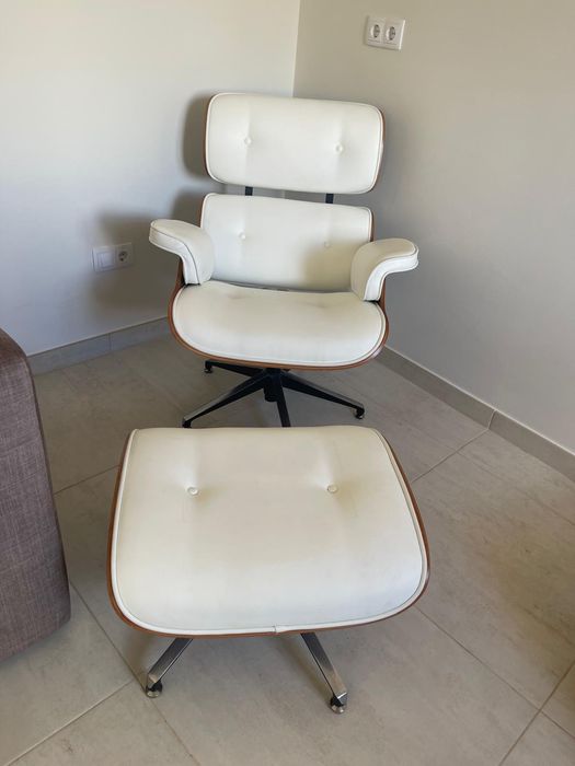 Poltrona Tipo Charles Eames