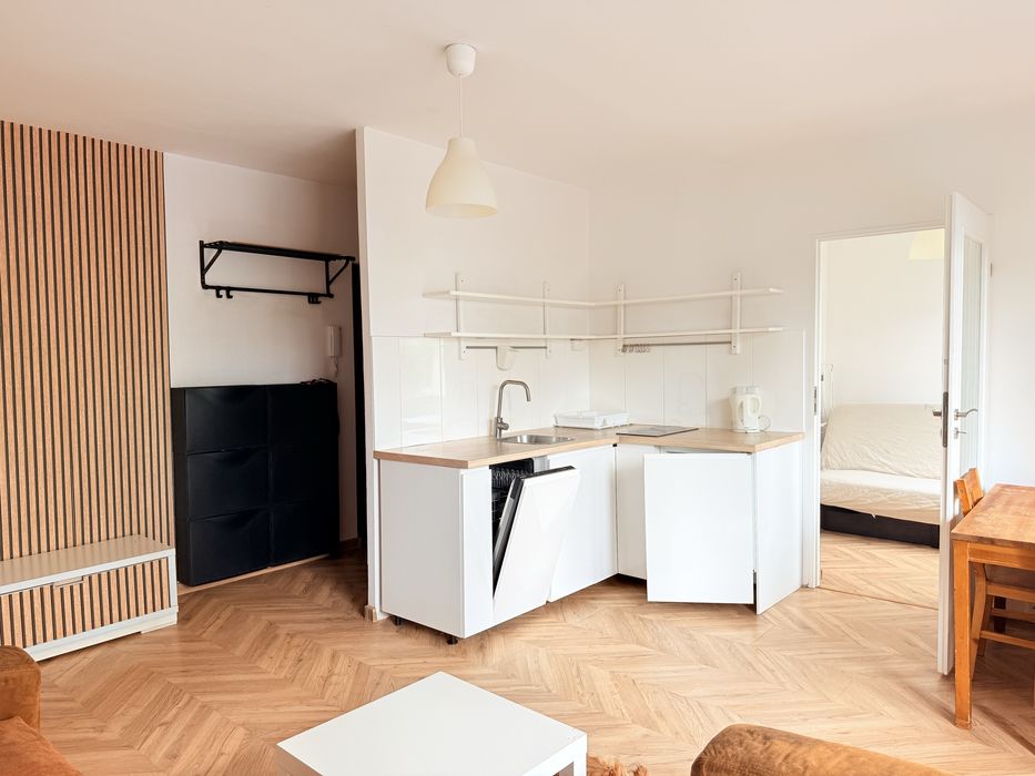 Sprzedam mieszkanie 2 pokoje 31,5 m² duży balkon | Winda | Osiedle Kopernika, Zabrze