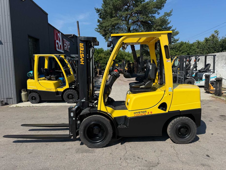 Навантажувач вилковий Hyster H3.5FT Вагонник