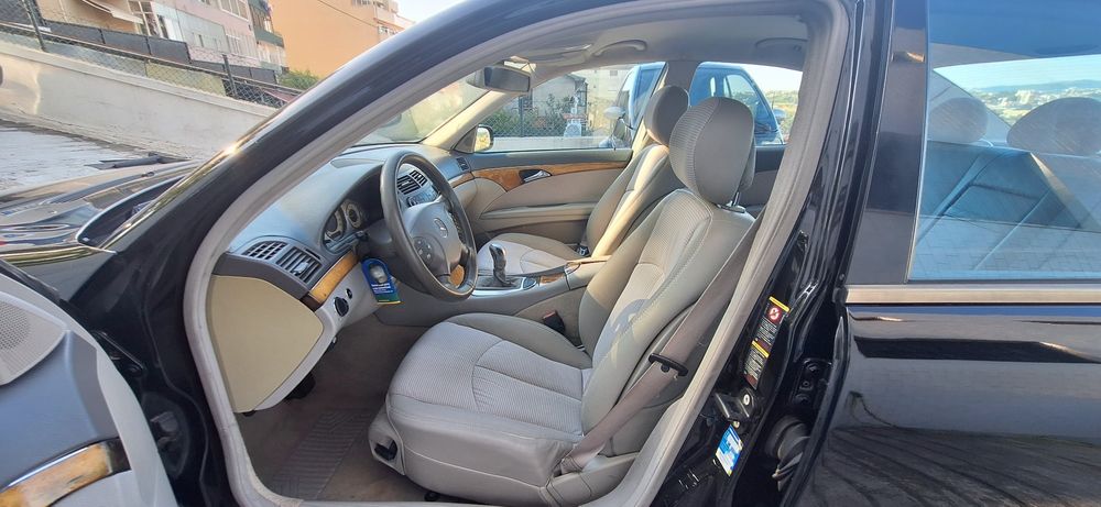 Mercedes-Benz E220 cdi