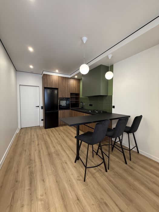 Стильна квартира з євроремонтом в новобудові