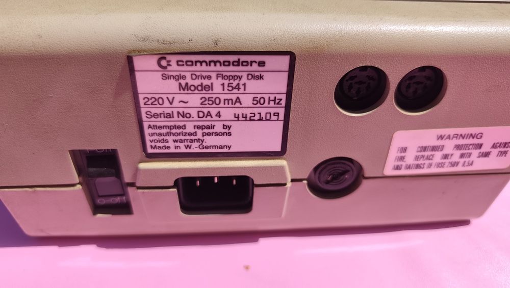 Stacja Dyskietek Commodore 1541 nie czyta