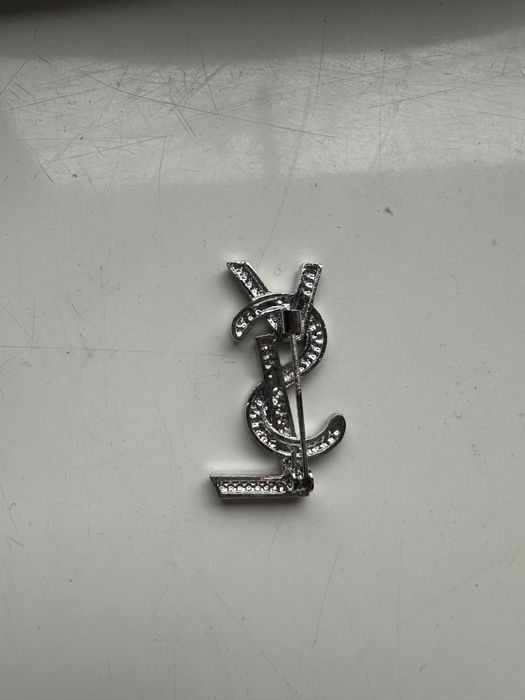 Broszka piekna błyszcząca