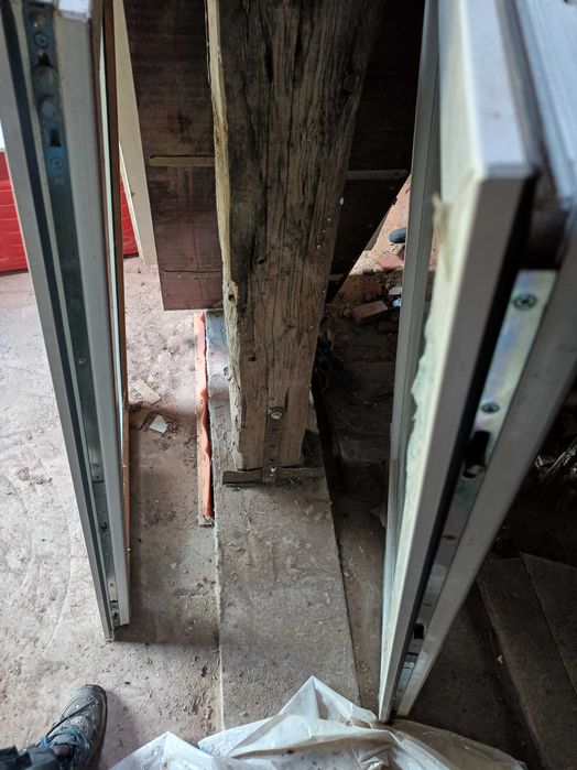 Okno dwuskrzydłowe 150x140 złoty dąb