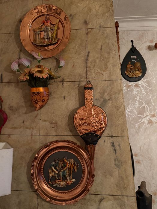 Pratos decorativos em cuivre