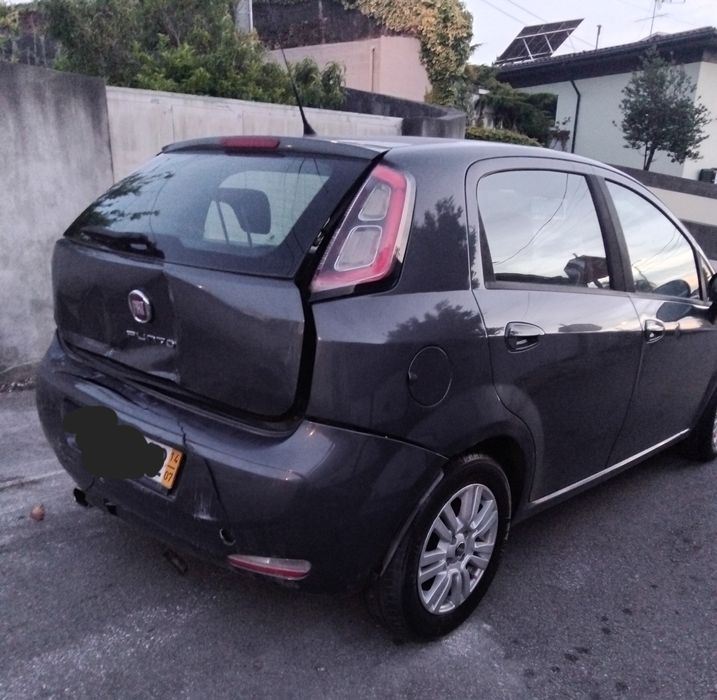 vendo fiat punto 1.3 multiget 2014 nacional   acidentado salvado