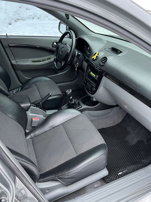 Chevrolet Lacetti/Nubira