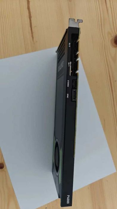 NVIDIA Quadro P4000 – Placa Gráfica Profissional