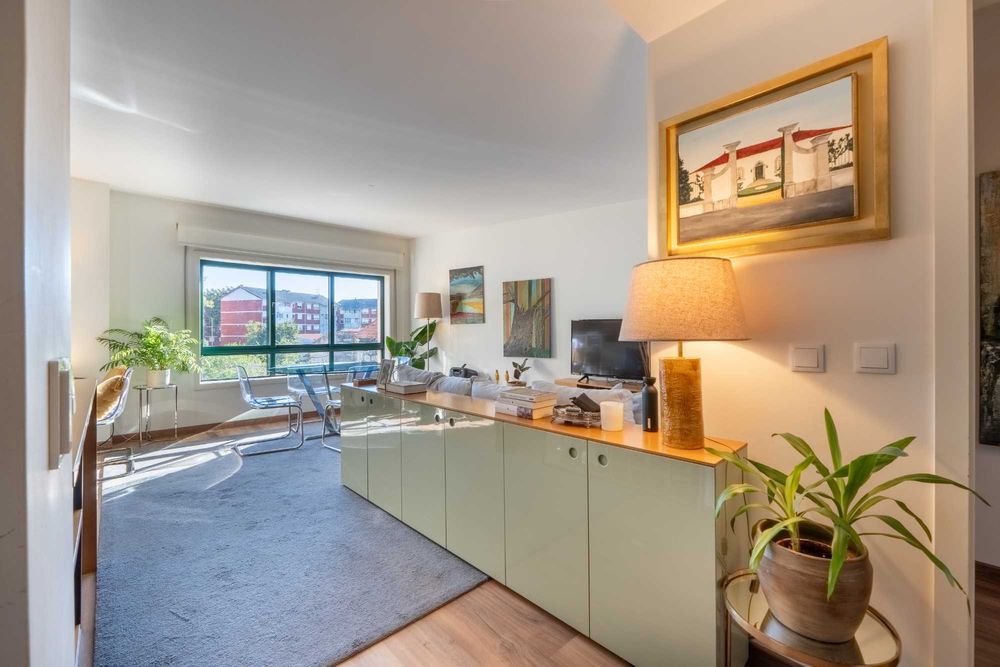 apartamento para arrendar T2 + 1 no Porto (Ramalde)