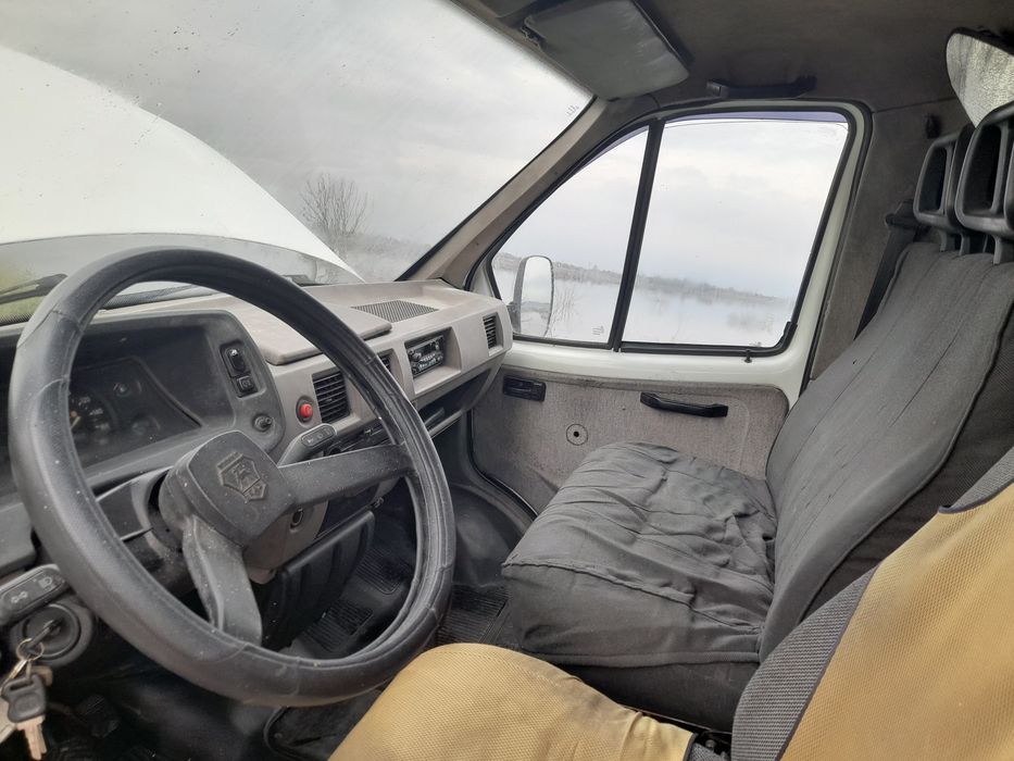 Продам ГАЗЕЛЬ 330210