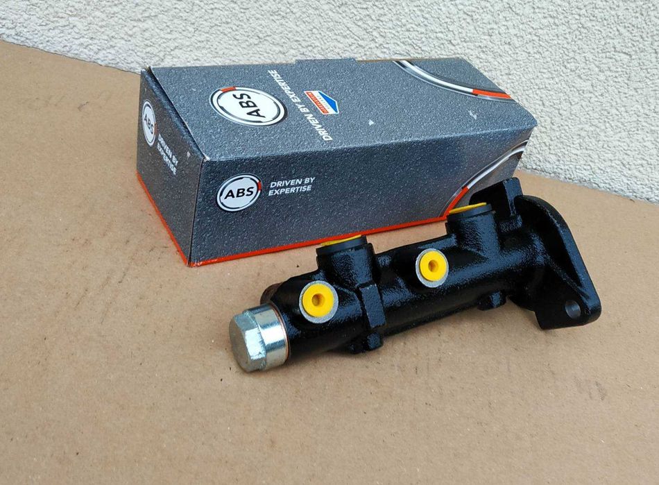 Цилиндр • главный тормозной • ВАЗ 2110 • ABS