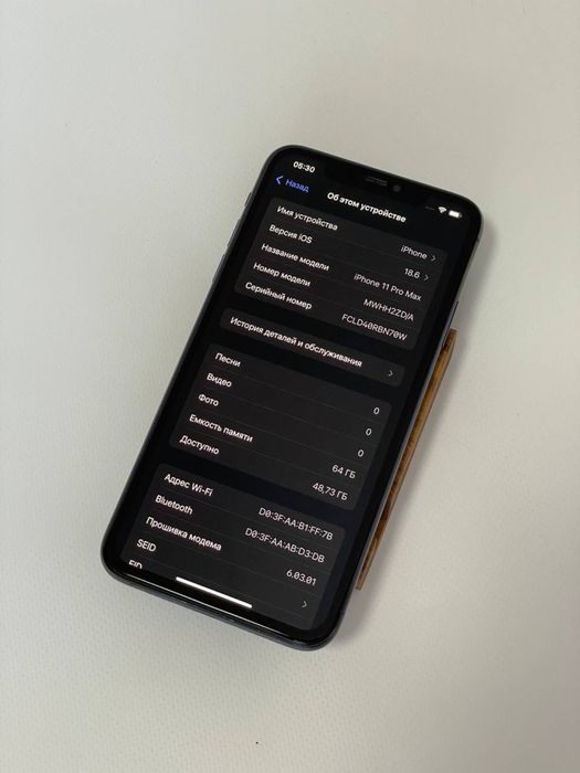 iPhone 11 pro max 64 gb
