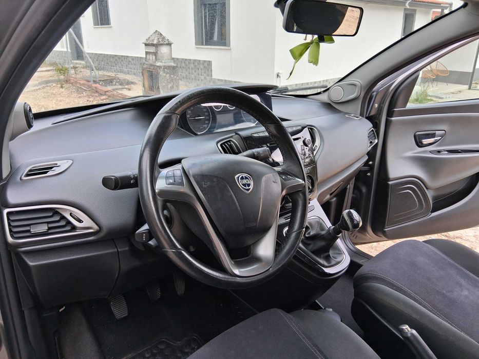 Lancia Ypsilon 1.3jtd