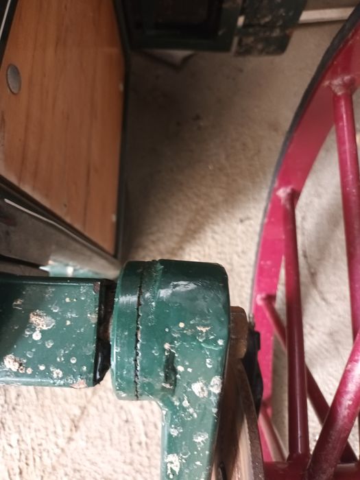 Charrete confortável com suspensão ajustavel