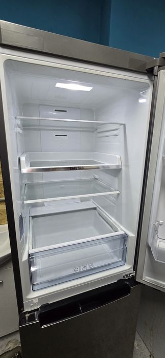 Lodówka SAMSUNG RB29FERNDSA NoFrost Srebrna