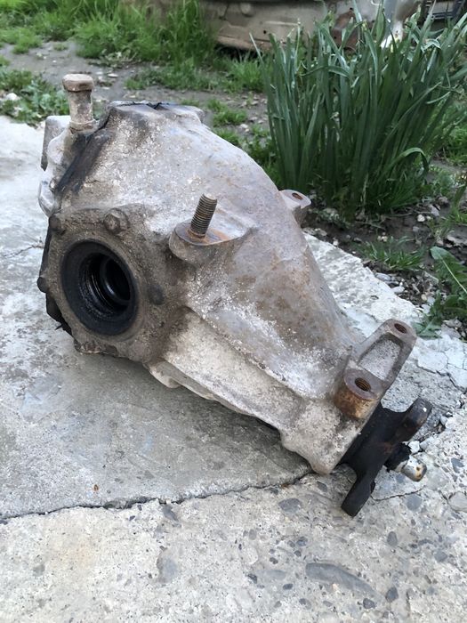 Mercedes W123 редуктор задній 3,46