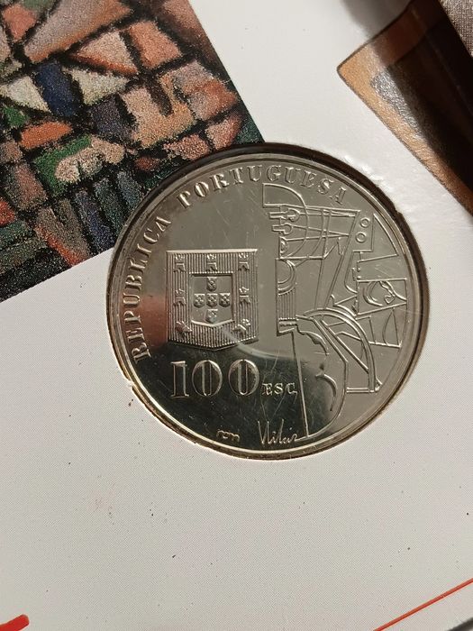 Moeda prata 925 de 100 escudos de 1987.