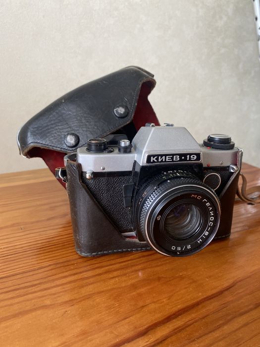 Фотоапарат ЗЕНІТ HELIOS-44m-4. Та фотоапарат київ 19