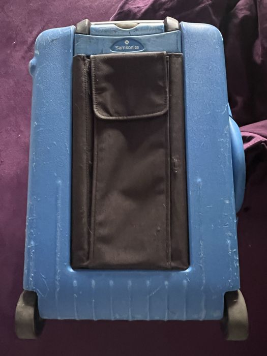 Walizka kabinowa Samsonite niebieska