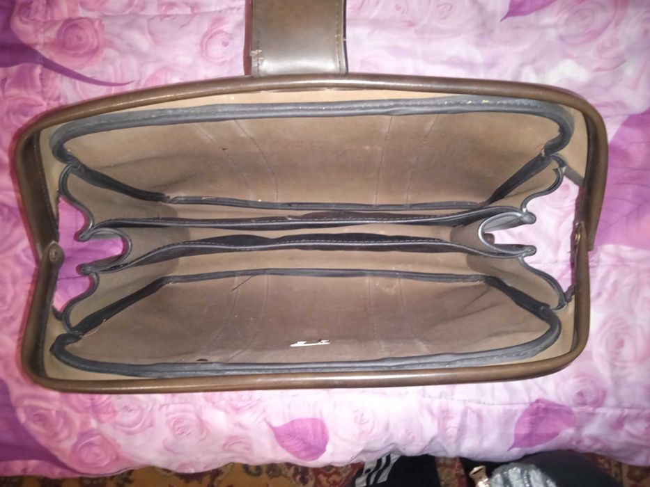 Чемодан СССР  портфель СССР