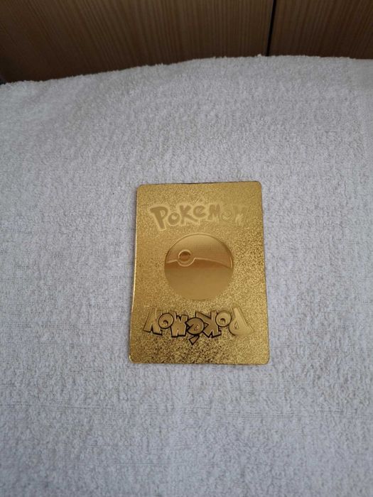 14 Pokémon Cards (1 Special, GOLD)64730149607683121