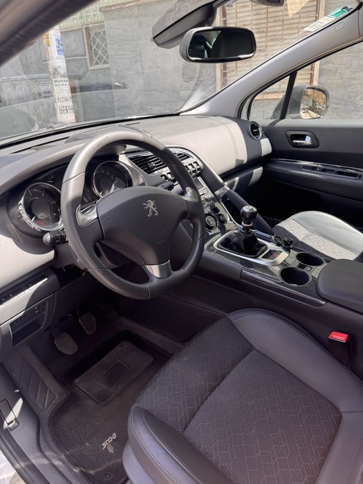 Peugeot 3008 — fotografia 4
