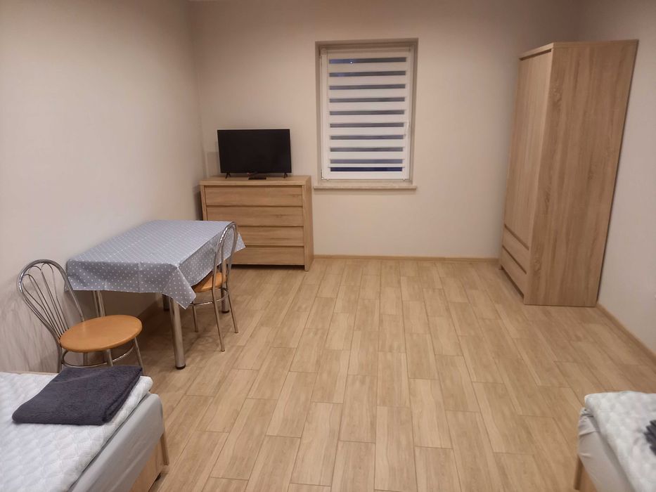 Noclegi, Pokoje pracownicze Brzeziny Koluszki Stryków