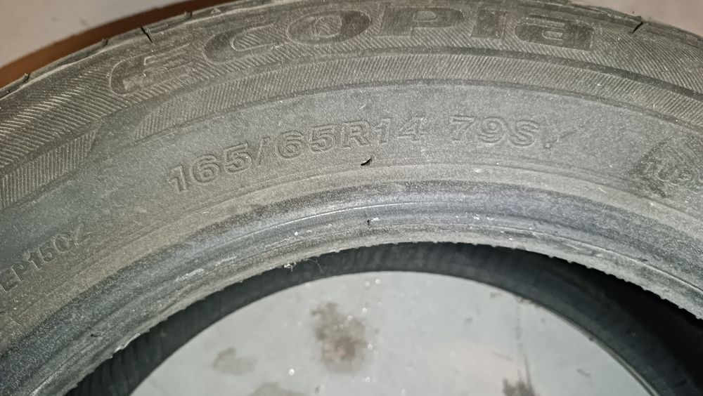 Pneu Bridgestone 165/65 R14