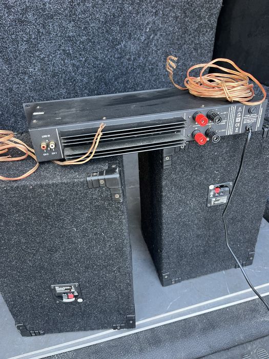 Підсилювач з колонками,динаміки