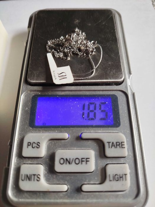 Srebrny łańcuszek z zawieszką YES próba 925