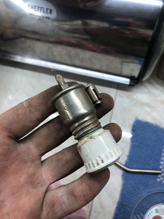 Продам пробку предохранитель