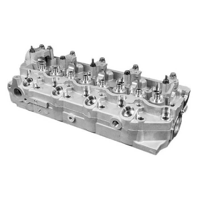ГБЦ Головка блока цилиндров Hyundai H100 H1 Kia Mitsubishi 2.5TD 22001-42880 AMC 908512
