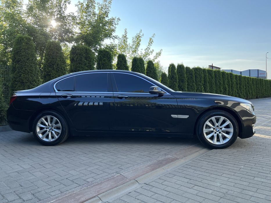 BMW 7 Series 2013