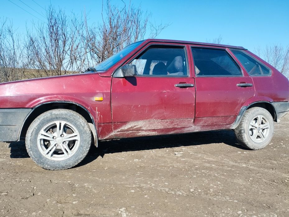 Продам ВАЗ 21093