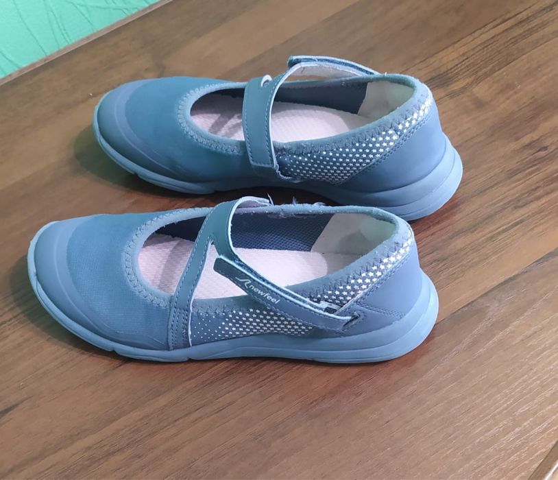 Туфли  на девочку Decathlon