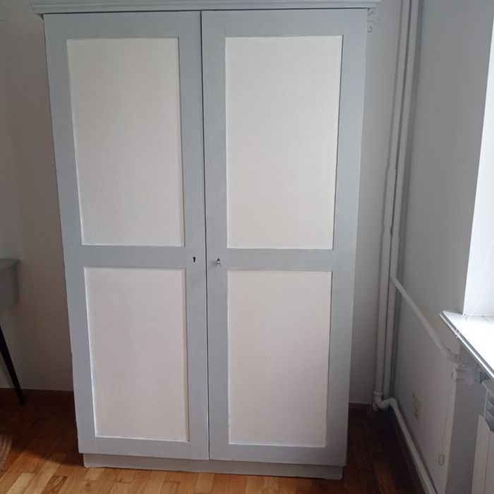 Szafa  oddam za darmo