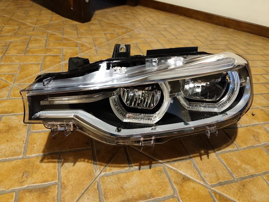 Ótica BMW série 3 F30 F31 LCI farol led original