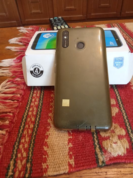 Смартфон TECHNO Роuvoir 3