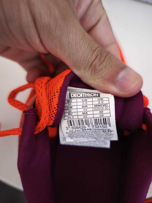 Ténis puma numero 35, em bom estado / Tênis decathlon numero 35