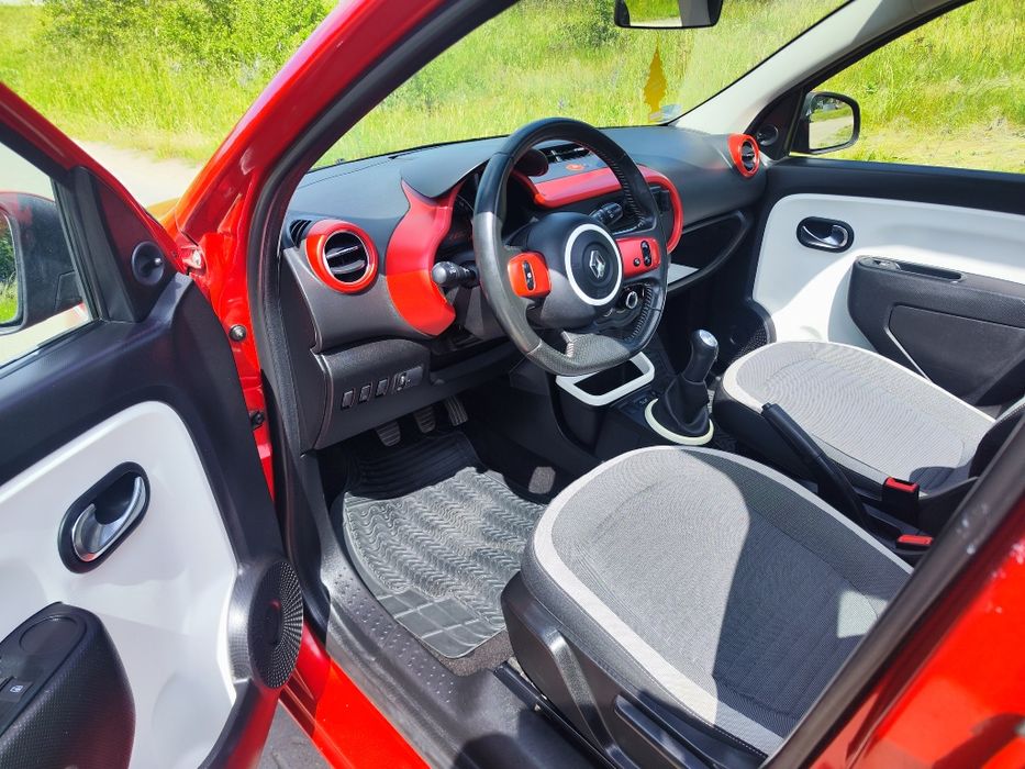 Renault Twingo bezwypadkowy